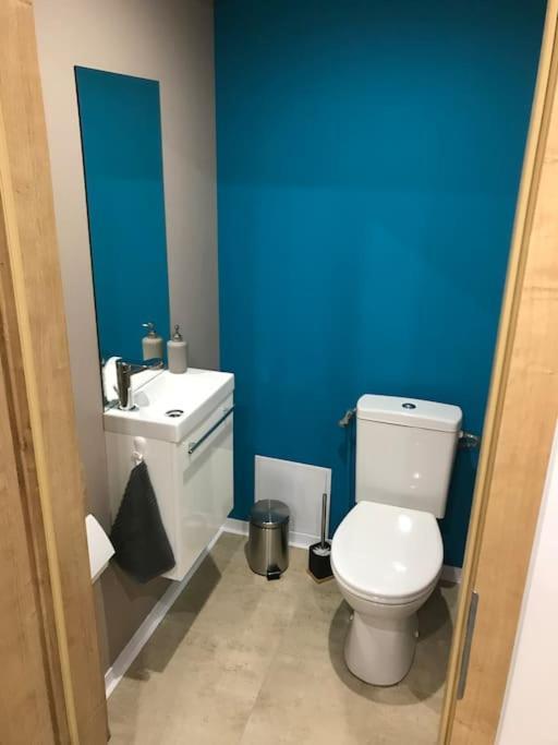 Paisible Equipe Pour 1 A 6 Personnes * Ebersheim